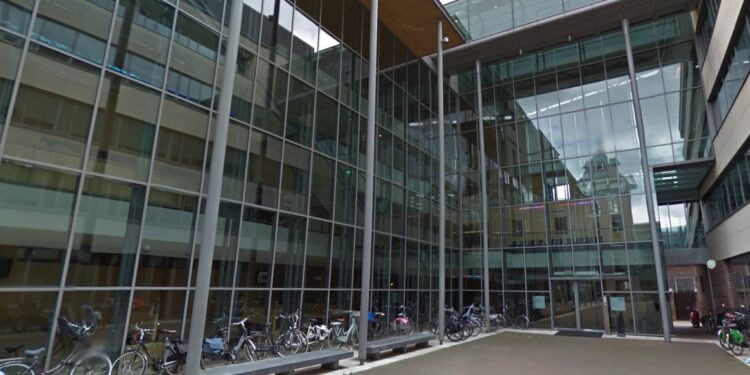 Zware strafeis in zedenzaak 28-jarige man uit Enkhuizen; ‘jij hebt de geest van onze zoon vermorzeld’