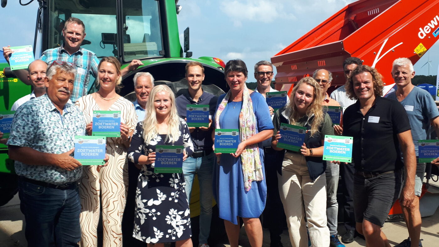 Project Zoetwaterboeren officieel van start met demobedrijf in Anna Paulowna
