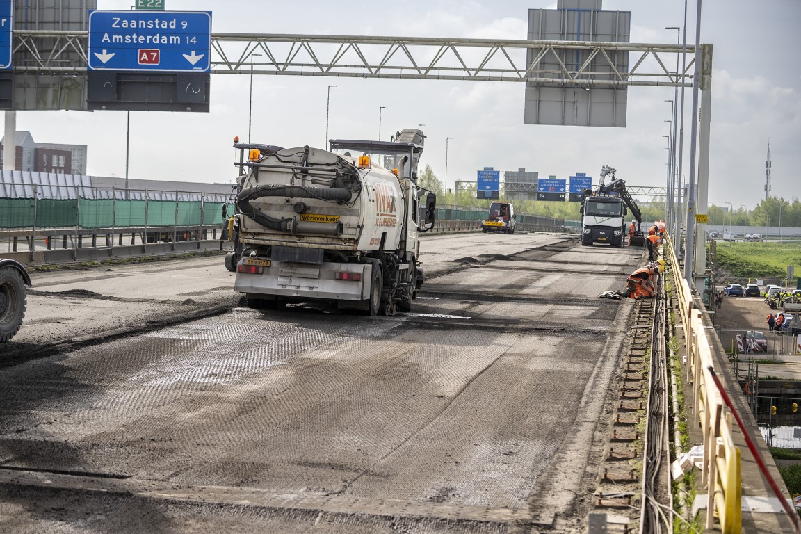 Dit weekend afsluitingen A7 bij Purmerend (overzicht); 16 oktober einde verbod vrachtwagens en bussen