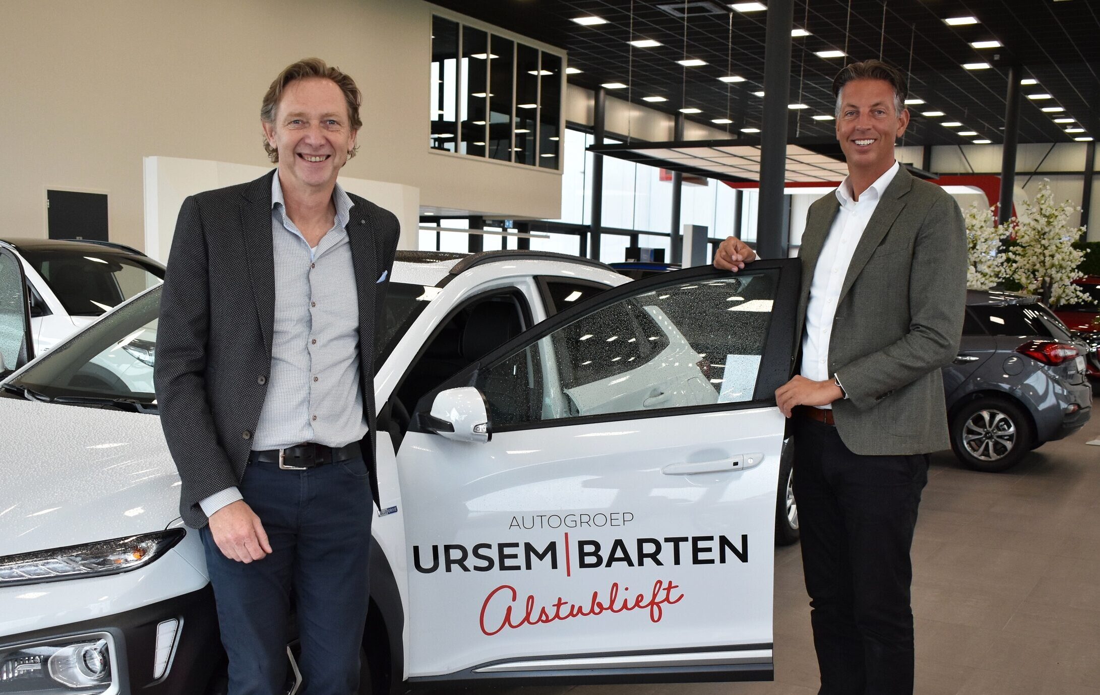 Dealerbedrijven Peter Ursem en Dirk Barten samen verder als Autogroep Ursem Barten