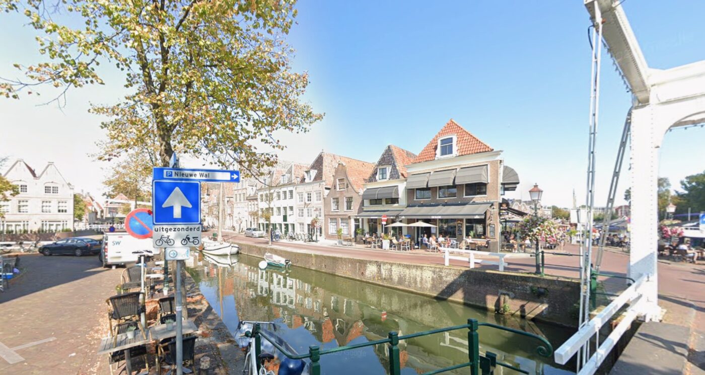 Terrasboot aan de Korenmarkt in Hoorn krijgt groen licht voor vervolgstap